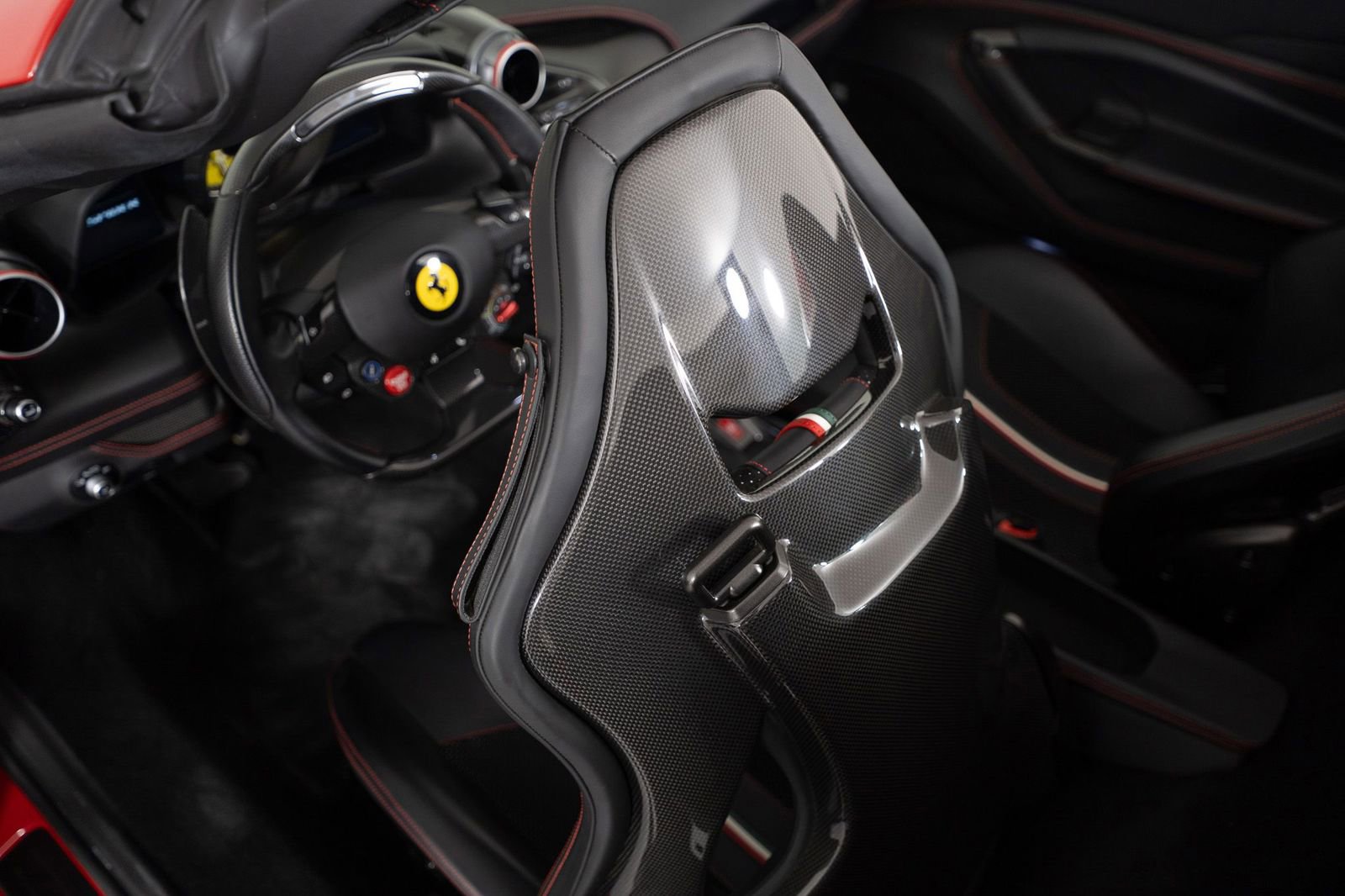 Certified 2021 Ferrari F8 Tributo Base image 30