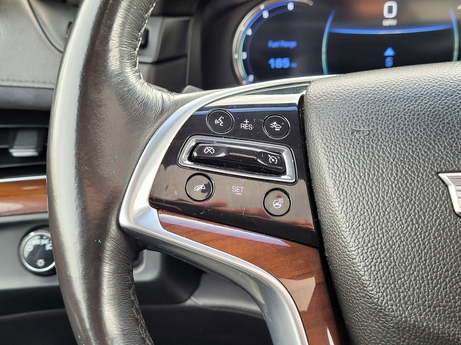 Used 2019 Cadillac Escalade Luxury image 20