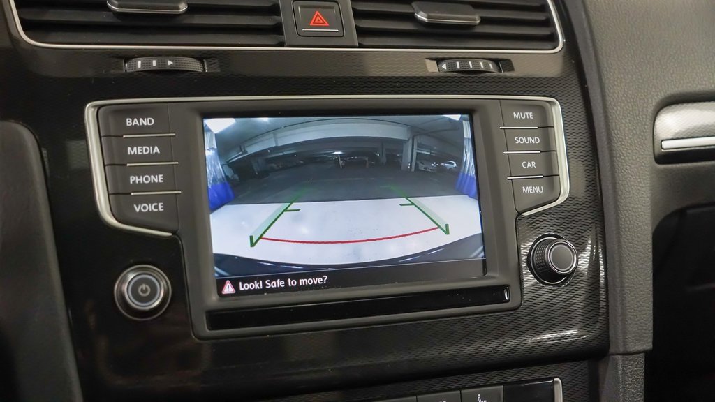 Used 2016 Volkswagen GTI SE image 29