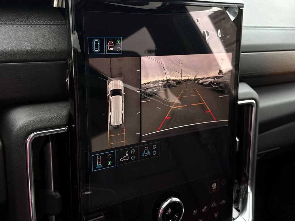 New 2026 GMC Yukon XL Denali w/ Sun & Power Step Package image 19