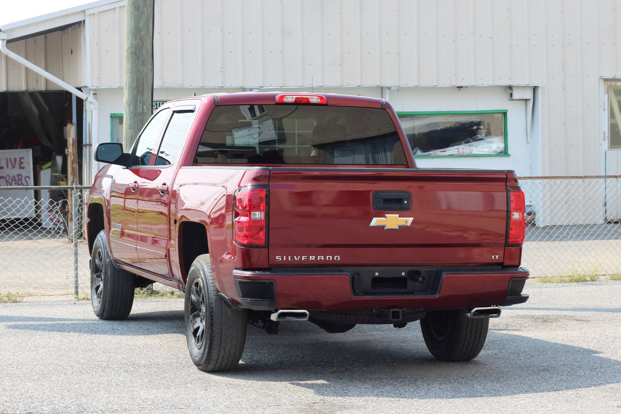 Used 2017 Chevrolet Silverado 1500 LT w/ All Star Edition AWD/4WD image 6