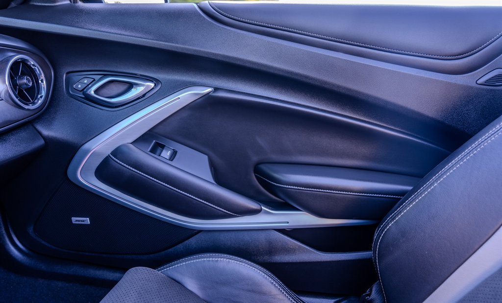 Used 2019 Chevrolet Camaro SS w/ LPO, Camaro Insignia Package RWD image 29