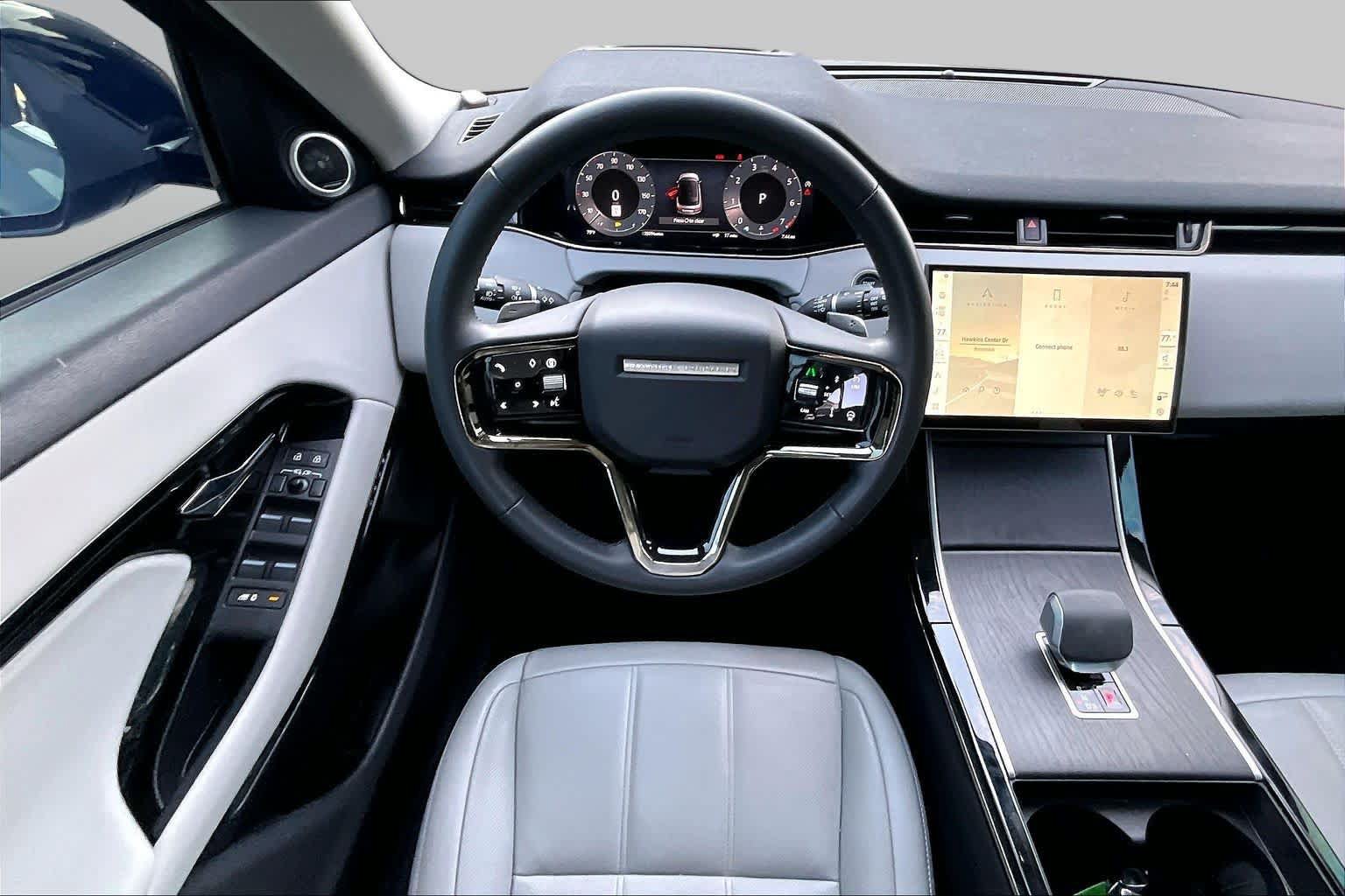 Used 2024 Land Rover Range Rover Evoque S AWD/4WD image 6