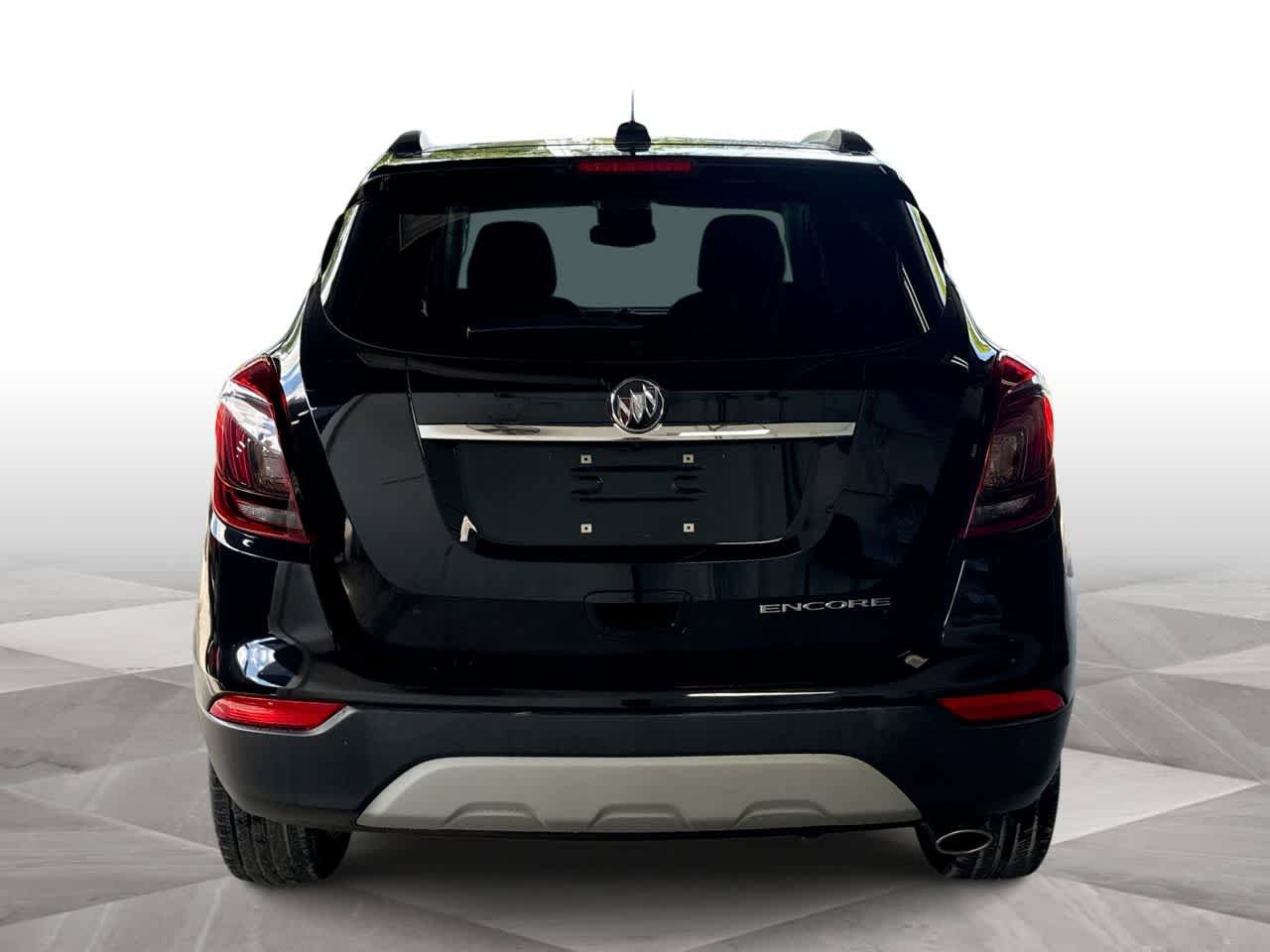 Used 2021 Buick Encore Preferred w/ Safety Package FWD image 7