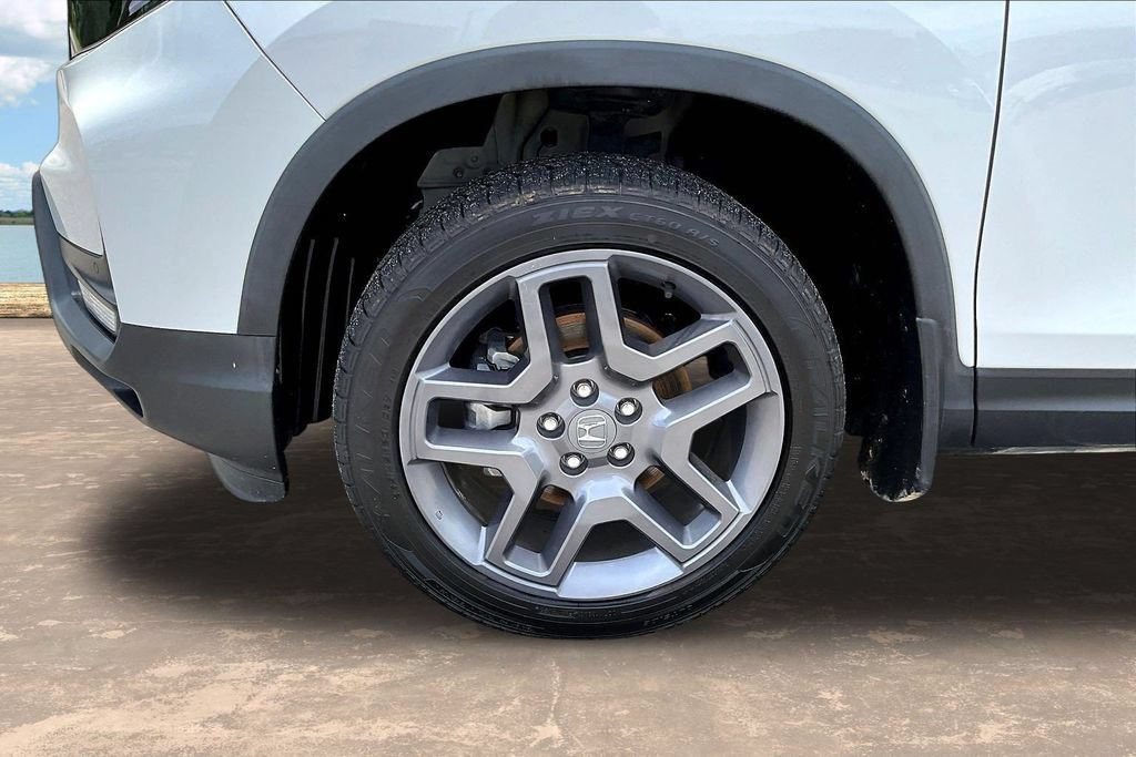Used 2023 Honda Passport EX-L image 36