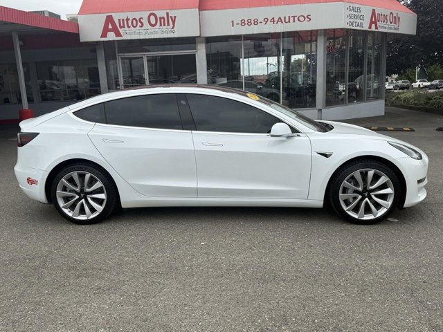 Used 2018 Tesla Model 3 Long Range image 4