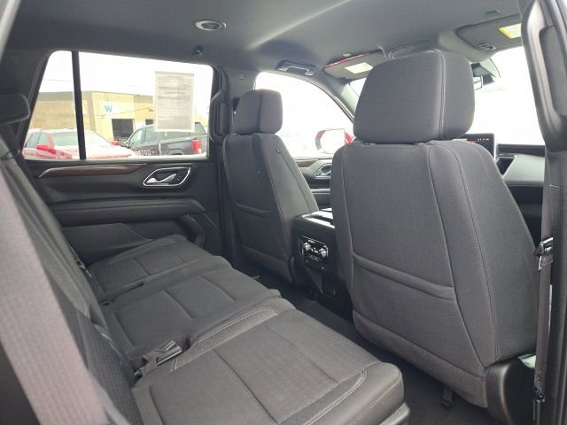 Used 2023 GMC Yukon SLE w/ Gmc Pro Safety Plus Package image 49