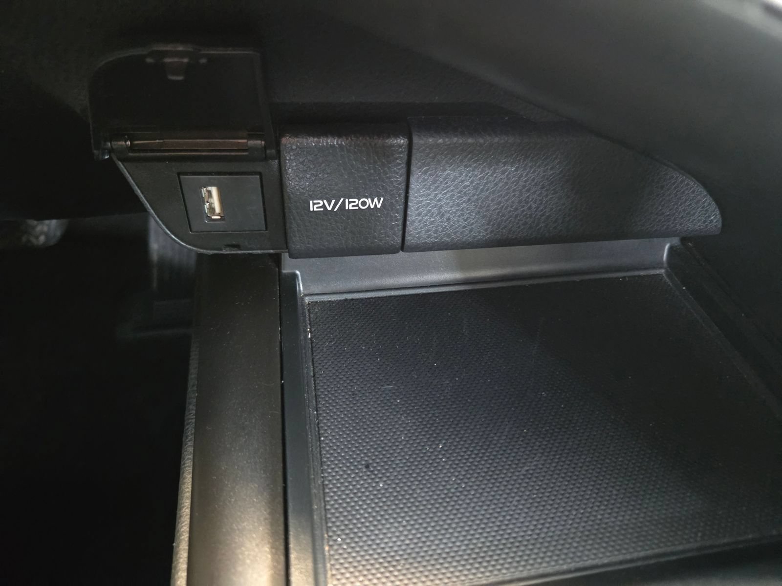 Used 2024 Toyota Camry SE FWD image 34