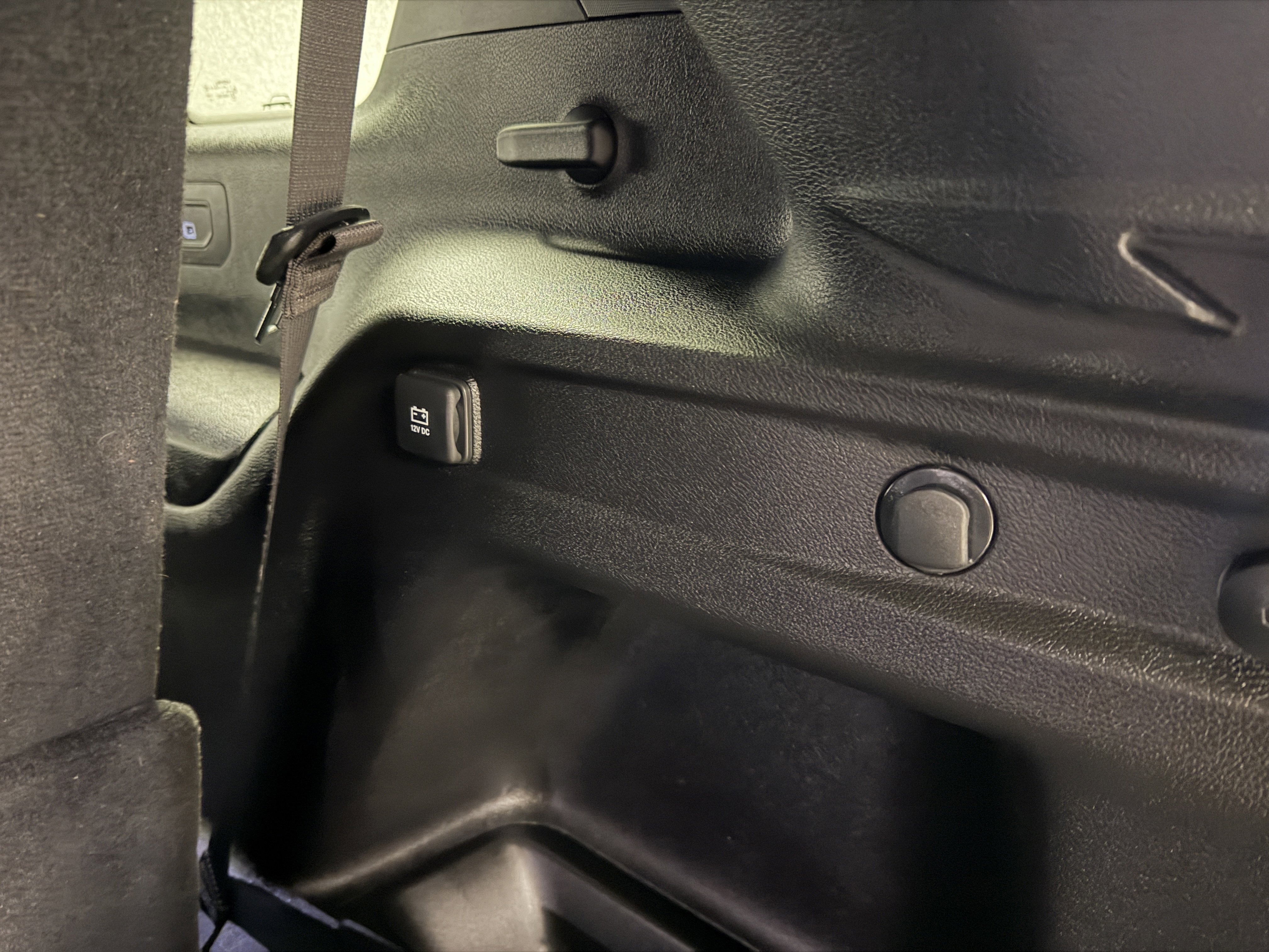 Used 2024 Jeep Grand Cherokee L Altitude image 30