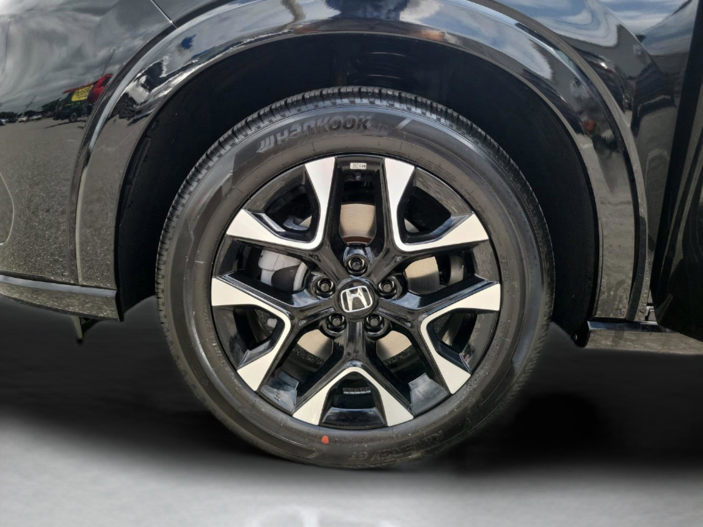 Certified 2026 Honda HR-V EX-L image 32