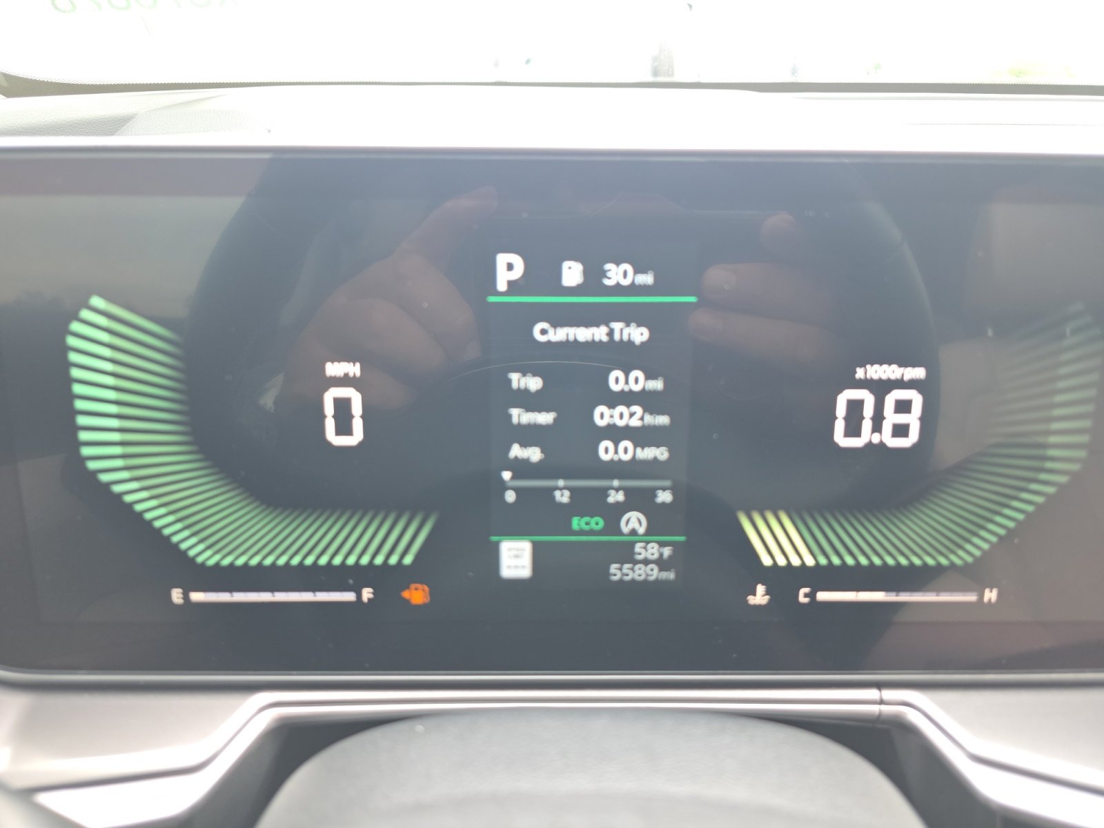 Certified 2025 Kia Sorento S w/ Panoramic Sunroof Package image 18