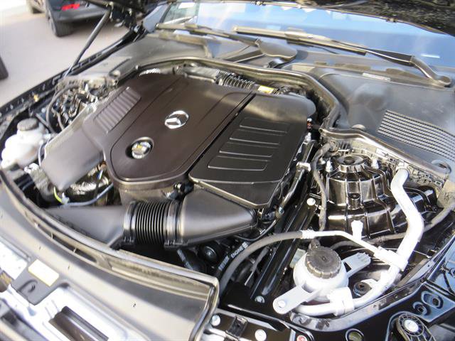 Used 2025 Mercedes-Benz C 300 4MATIC Sedan image 7