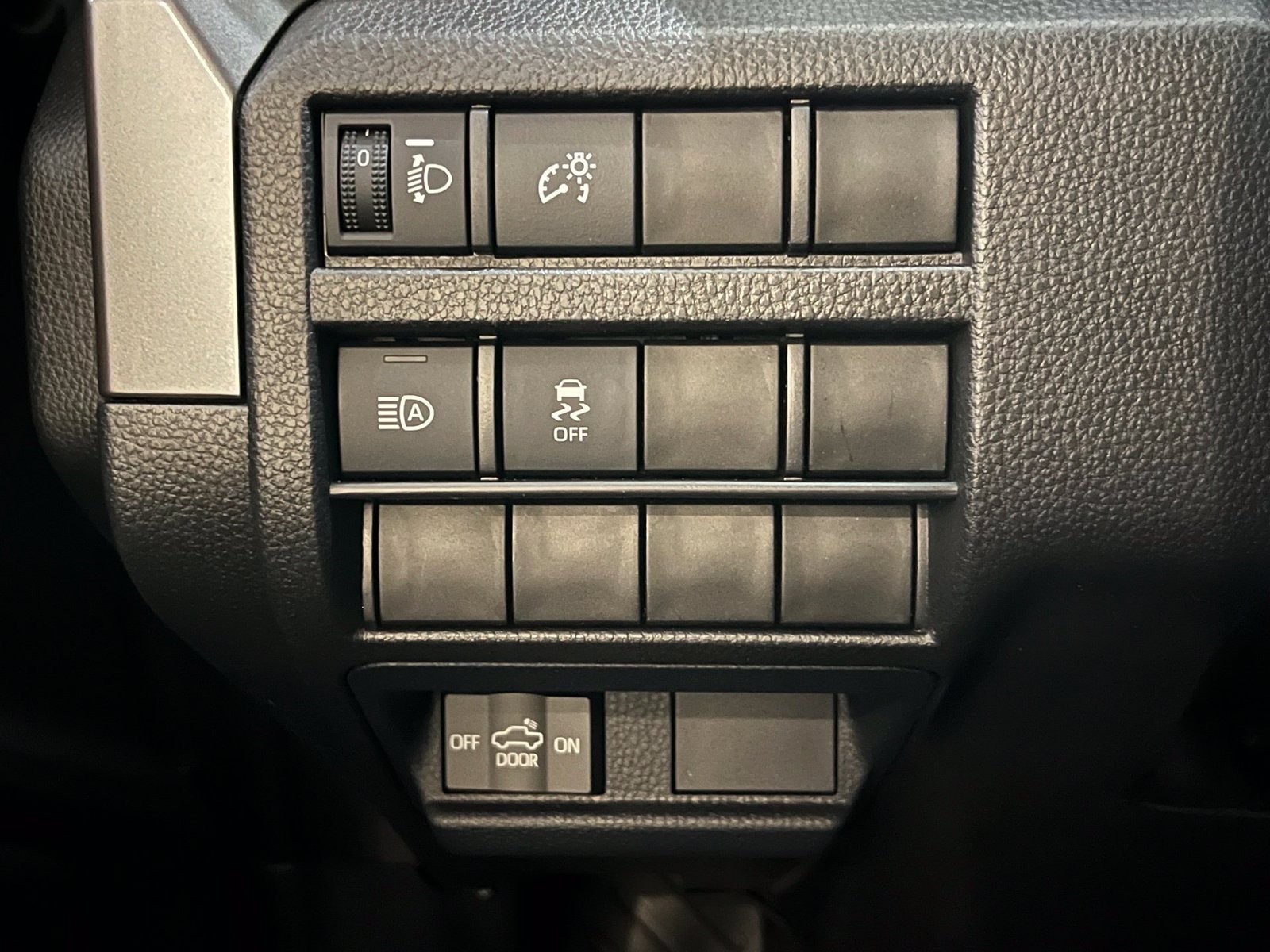 New 2026 Toyota Tacoma SR5 AWD/4WD image 30