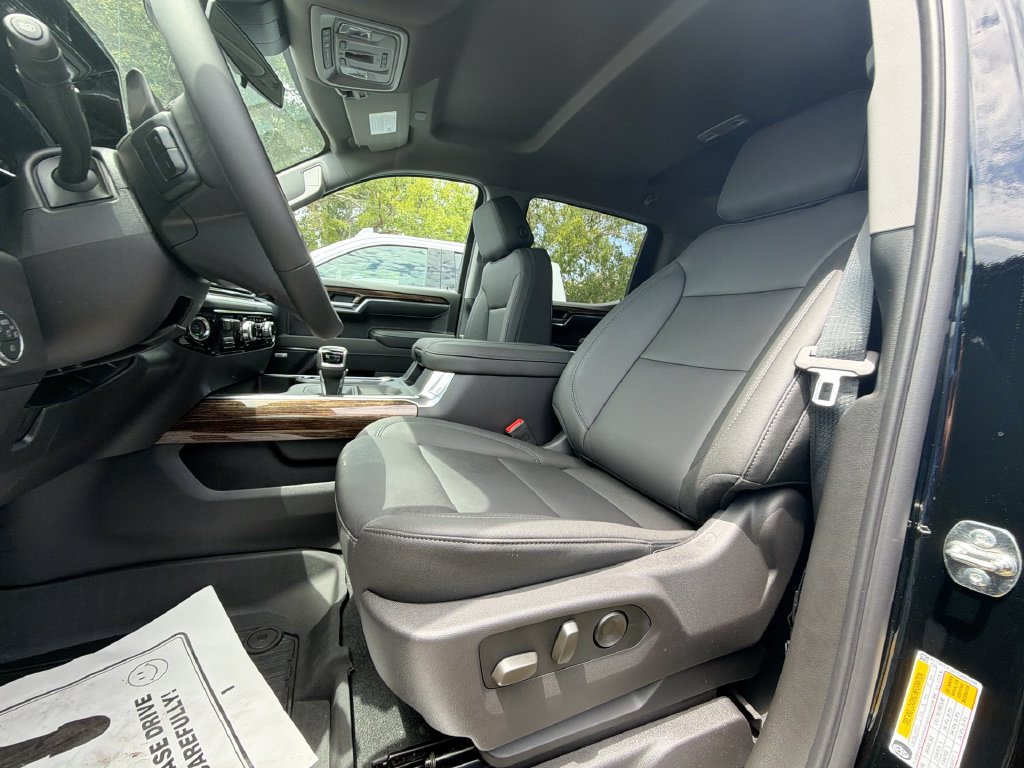 New 2026 GMC Sierra 1500 Elevation w/ Elevation Premium Package AWD/4WD image 15
