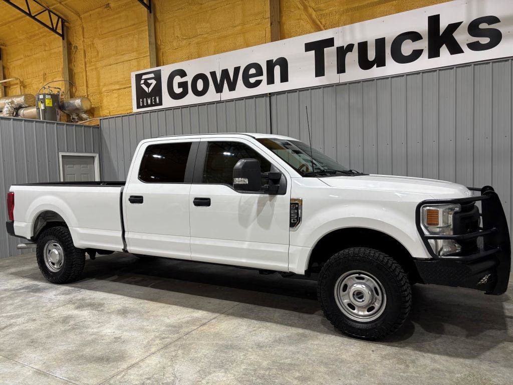 Used 2022 Ford F250 XL w/ Power Equipment Group AWD/4WD image 3