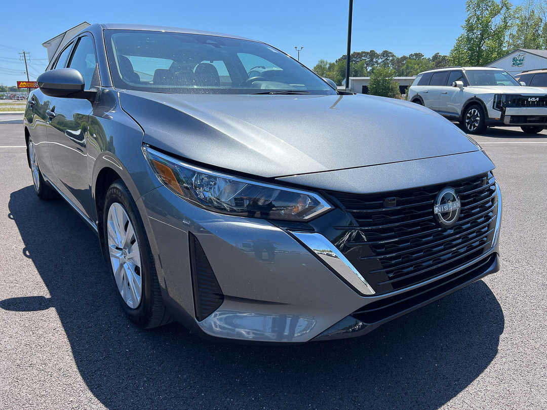 Used 2024 Nissan Sentra S FWD image 8