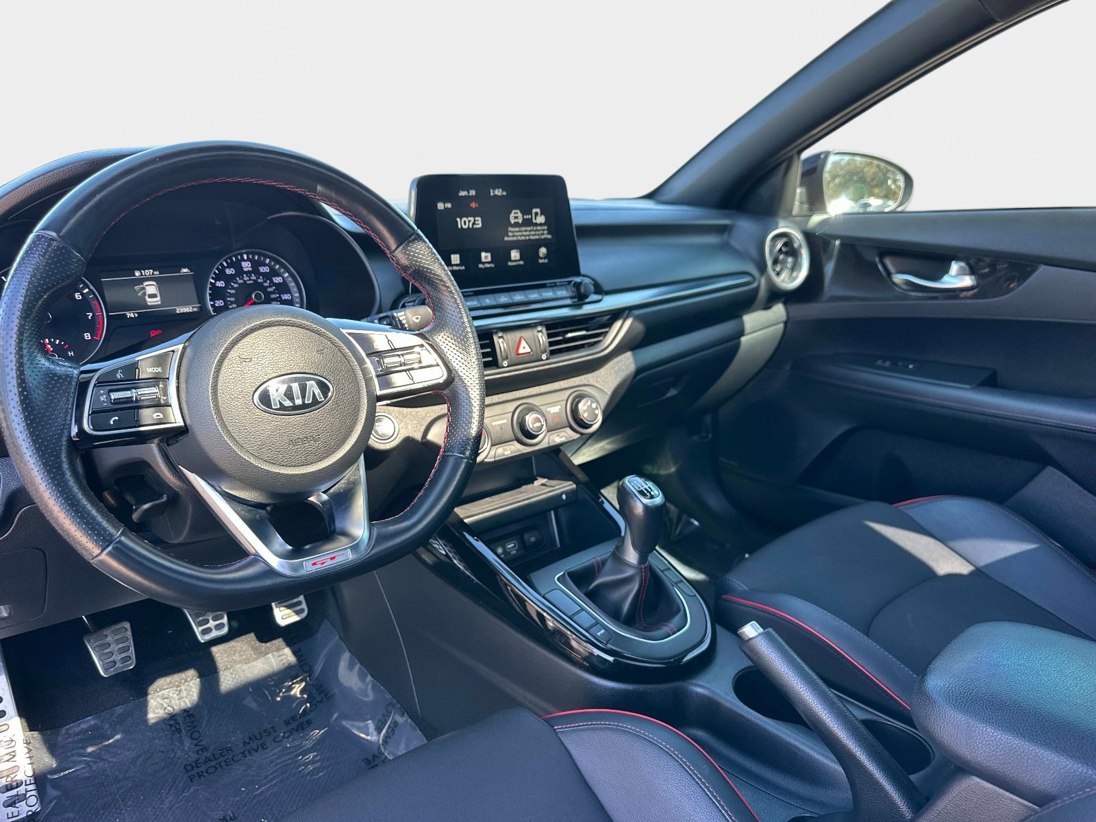 Used 2021 Kia Forte GT image 17