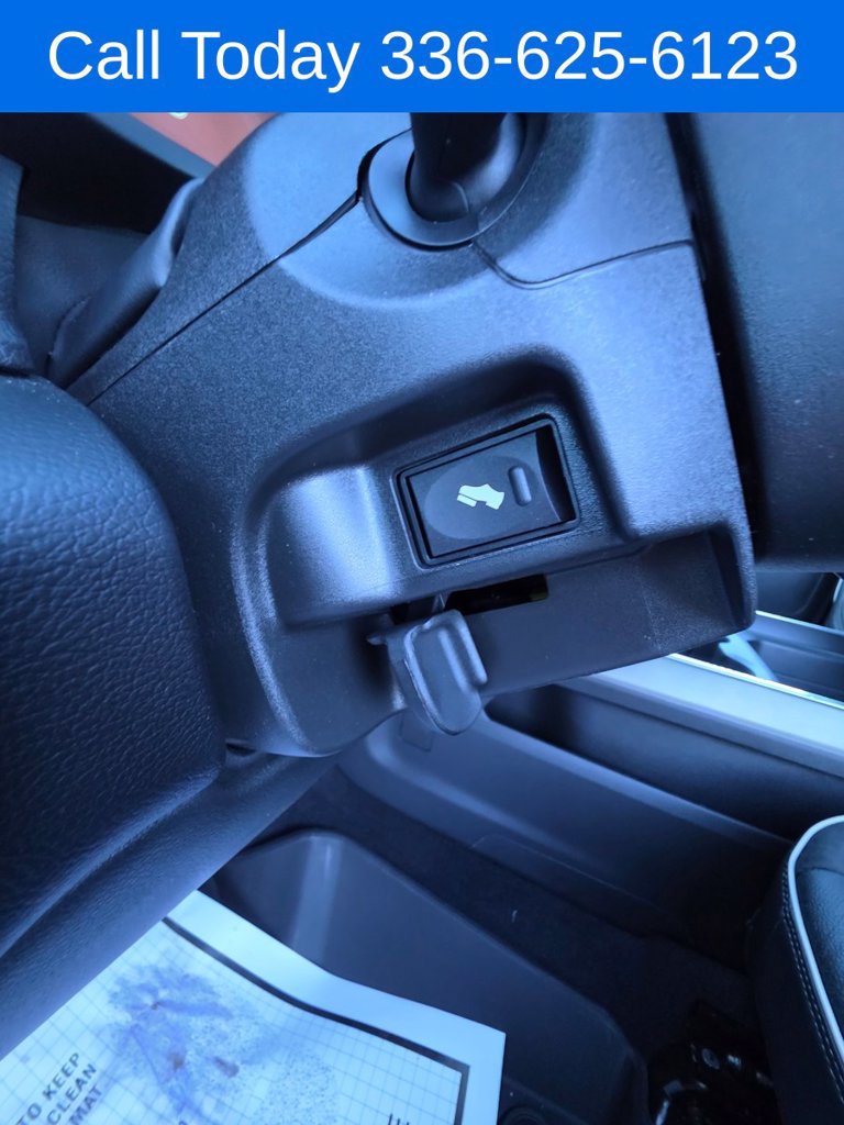 New 2027 RAM 2500 Laramie AWD/4WD image 13