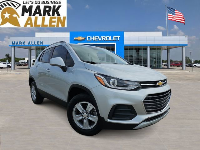 Used 2022 Chevrolet Trax LT w/ Driver Confidence Package AWD/4WD image 1