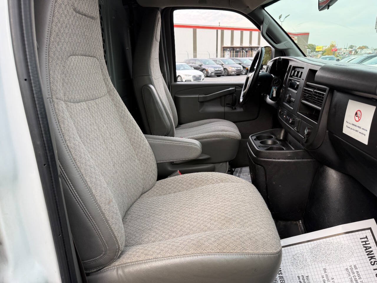 Used 2019 Chevrolet Express 3500 Extended w/ Driver Convenience Package RWD image 27