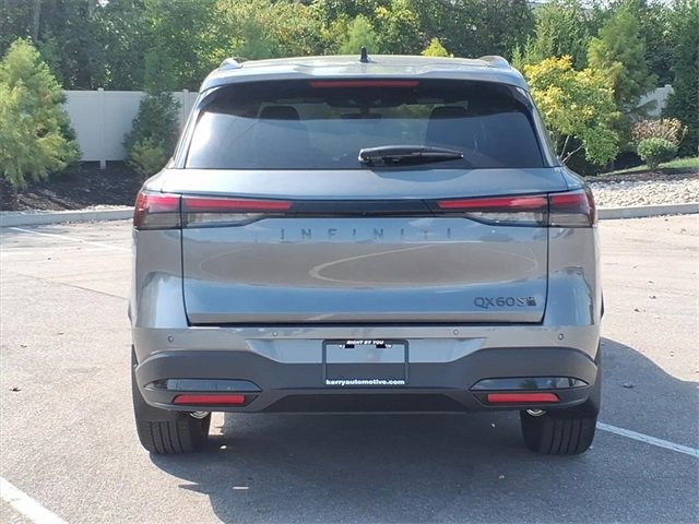 New 2026 INFINITI QX60 Sport w/ Dark Cargo Package image 5