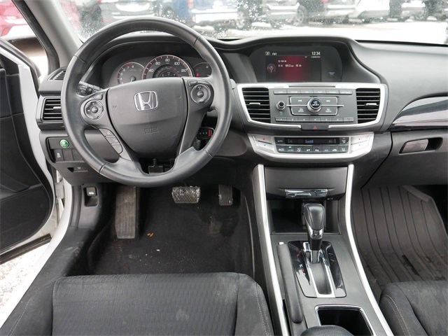 Used 2015 Honda Accord Sport image 21