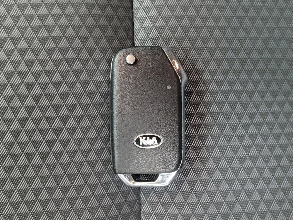 Used 2021 Kia Soul LX image 32