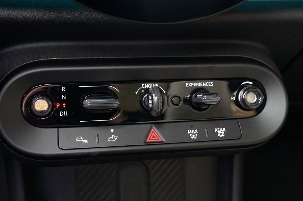 Used 2025 MINI Cooper S image 24