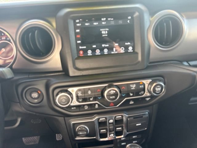 Used 2021 Jeep Wrangler Unlimited Sport AWD/4WD image 12