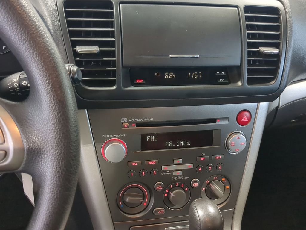 Used 2008 Subaru Outback 2.5i image 28