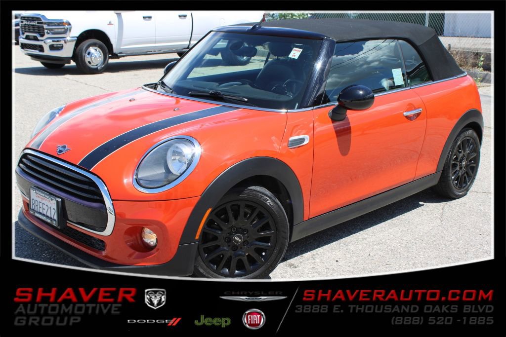 Used 2019 MINI Cooper Convertible w/ Signature Upholstery Package image 1