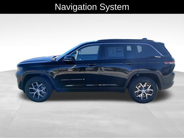 New 2025 Jeep Grand Cherokee Limited w/ Luxury Tech Group II AWD/4WD image 2