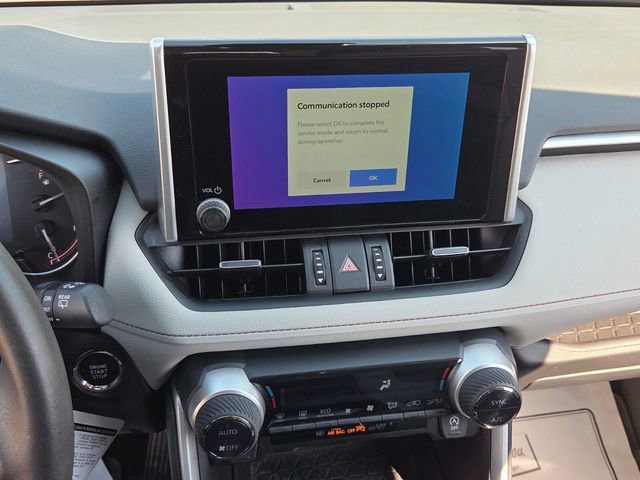Used 2023 Toyota RAV4 XLE Premium image 17