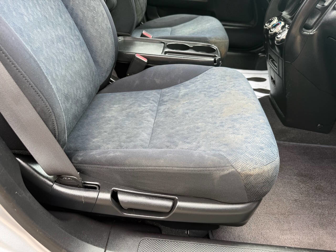 Used 2005 Honda CR-V LX image 68