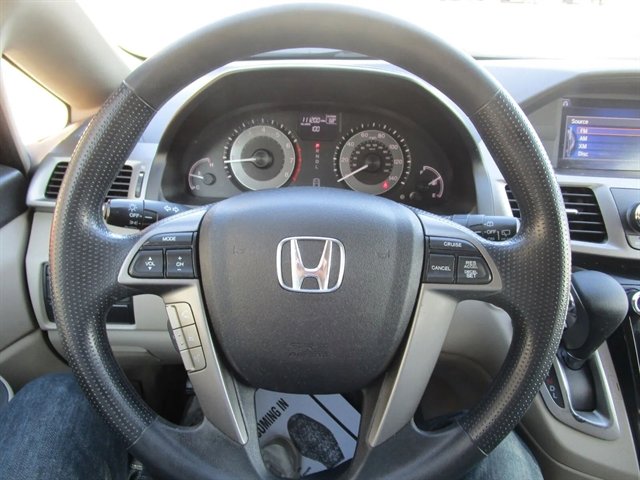 Used 2016 Honda Odyssey SE image 14