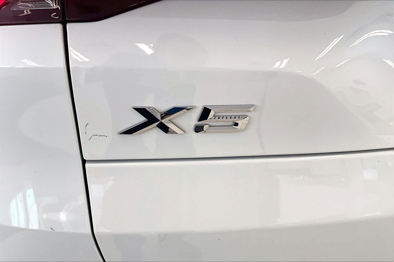 Used 2024 BMW X5 xDrive40i w/ Premium Package AWD/4WD image 29