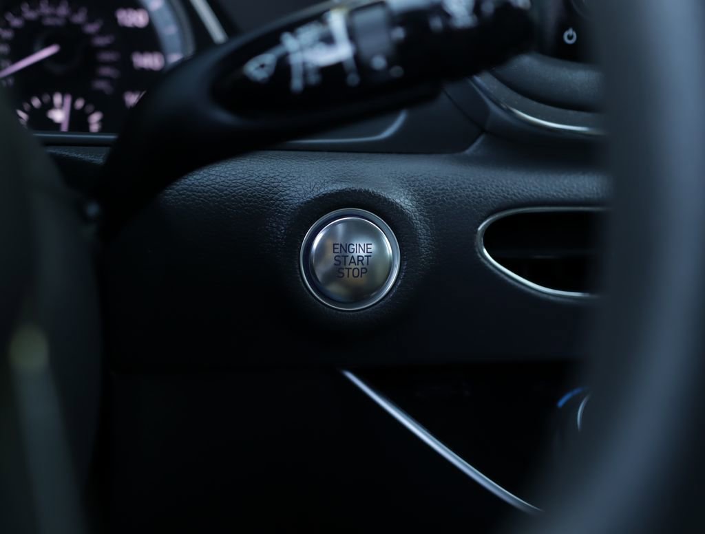 Used 2020 Hyundai Sonata SEL FWD image 17