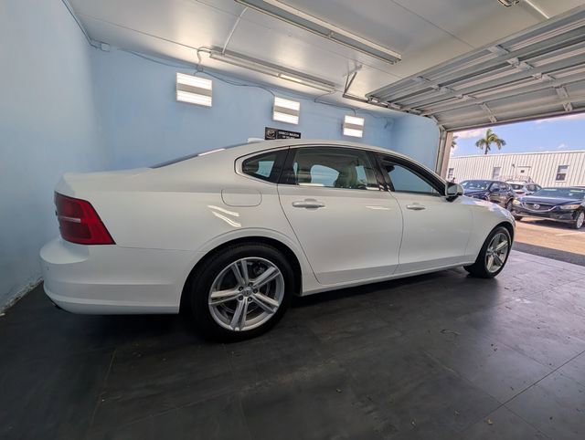 Used 2018 Volvo S90 T5 Momentum AWD/4WD image 12