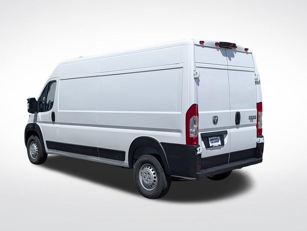 Used 2026 RAM ProMaster 2500 w/ Convenience Group FWD image 9