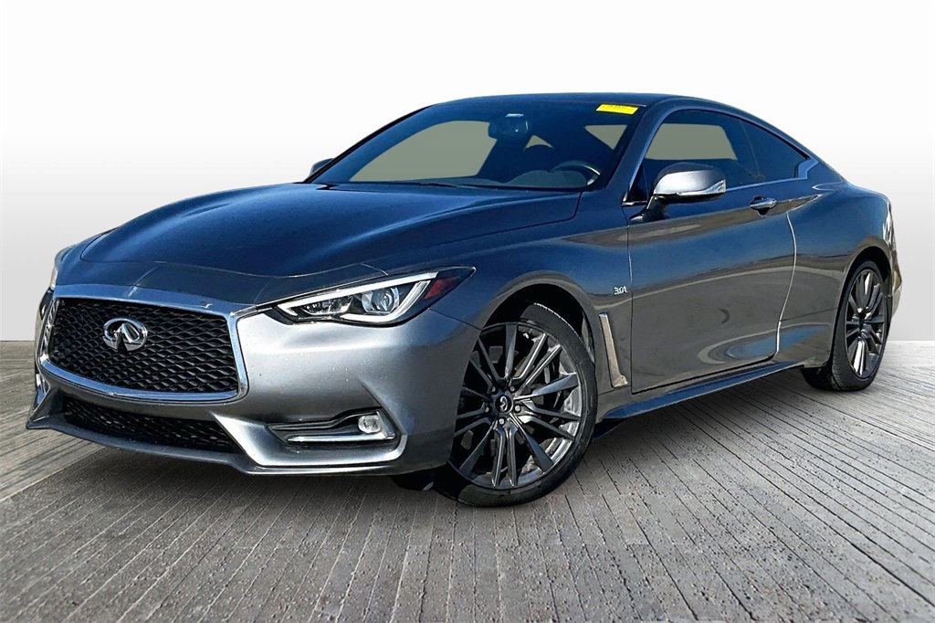 Used 2017 INFINITI Q60 3.0t Sport image 3