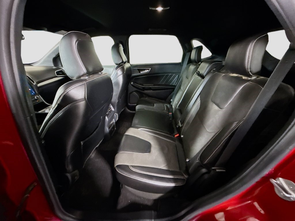 Used 2022 Ford Edge ST AWD/4WD image 24