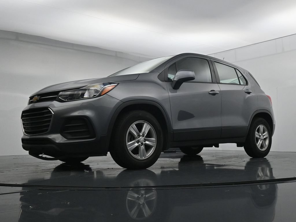 Used 2020 Chevrolet Trax LS FWD image 20