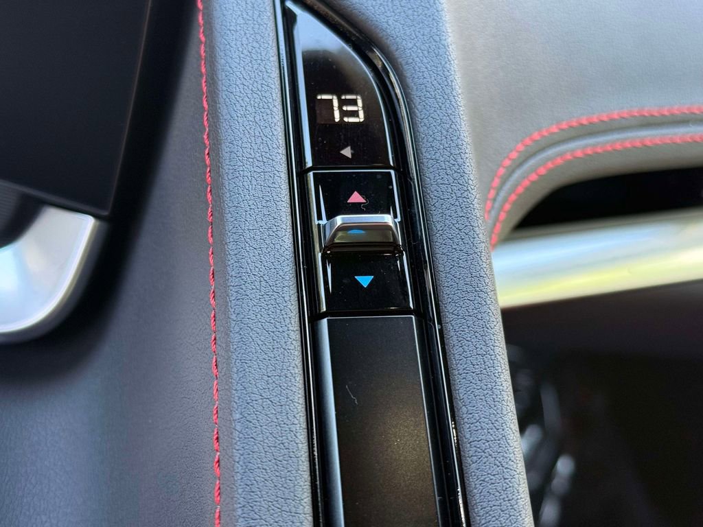 Used 2024 Chevrolet Corvette Stingray Coupe w/ 1LT RWD image 20