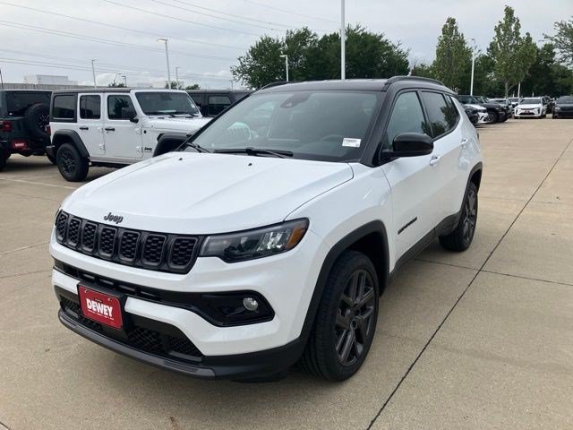 New 2026 Jeep Compass Limited AWD/4WD image 3