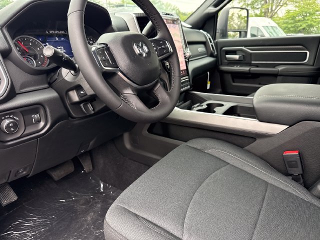 New 2026 RAM 2500 Big Horn AWD/4WD image 21