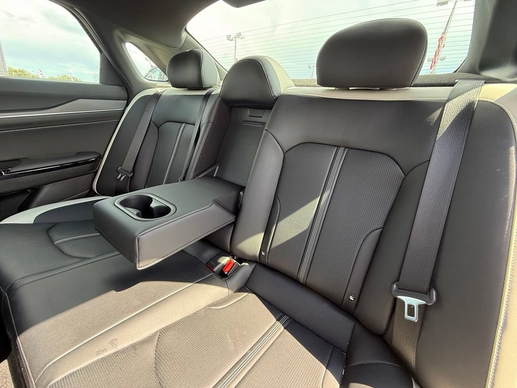 Used 2025 Kia K5 GT-Line AWD/4WD image 18