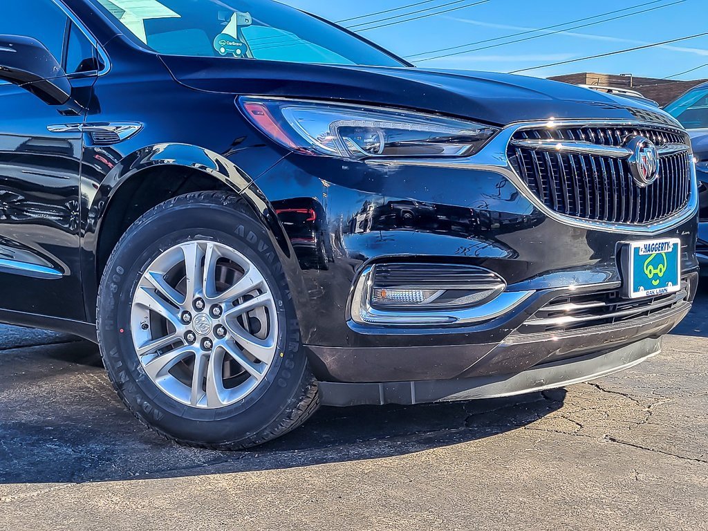 Certified 2018 Buick Enclave Essence w/ Trailering Package image 2