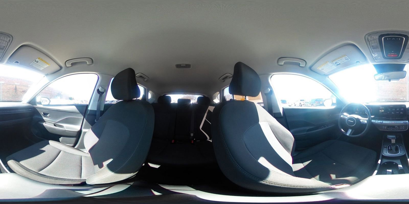 Used 2025 Hyundai Kona SEL image 41