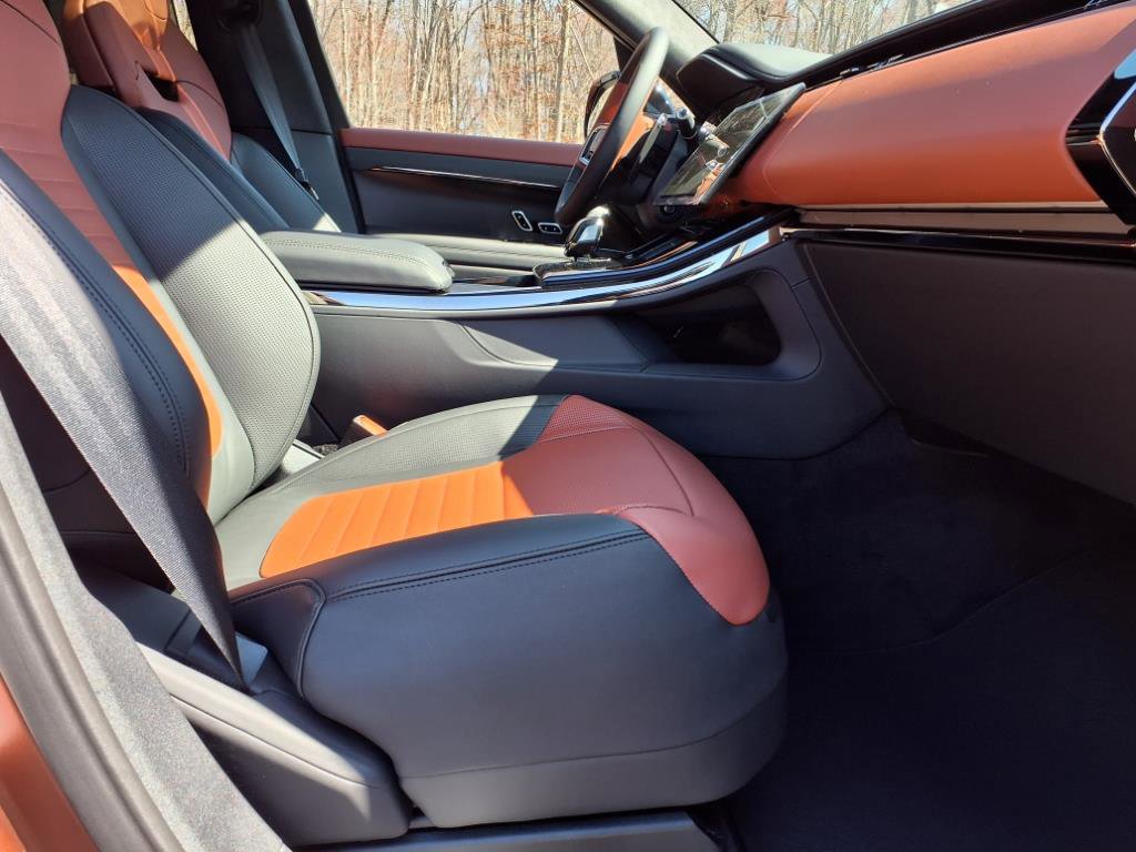 New 2025 Land Rover Range Rover Sport SV Edition Two image 3