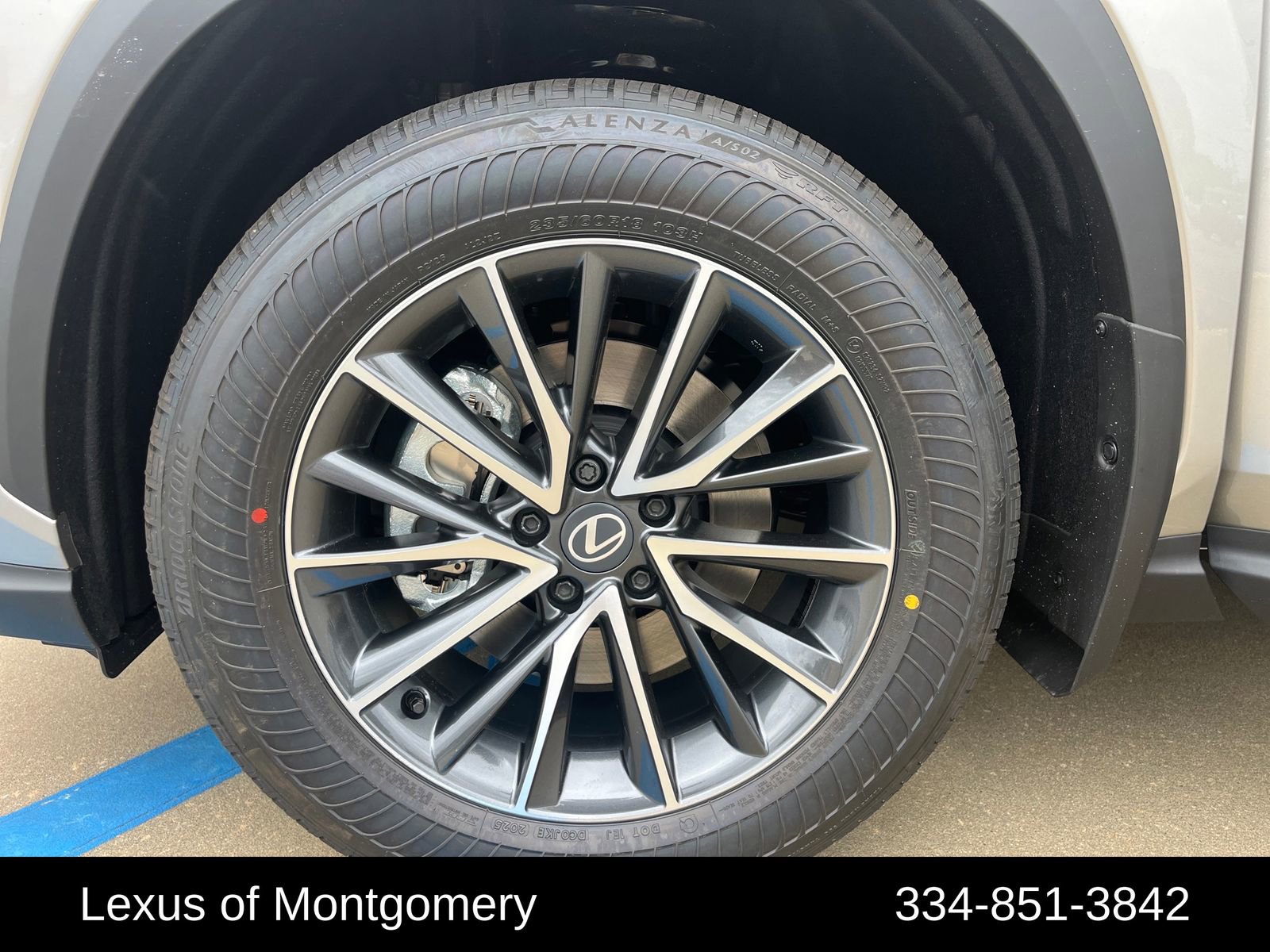 New 2026 Lexus NX 350 AWD image 27